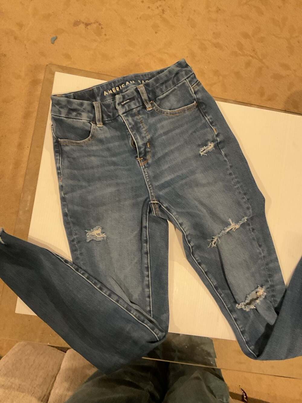 American Eagle High Rise Jegging Size 4 Short Distressed Front &Back Medium Wash